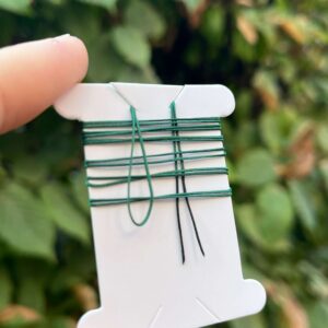 1 Meter Flechtschnur mit präparierten Spitzen 0,5 mm  - dunkelgrün