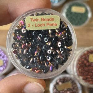 Twin Bead / 2 - Loch Perle schwarz multi