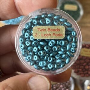 Twin Bead / 2 - Loch Perle petrol