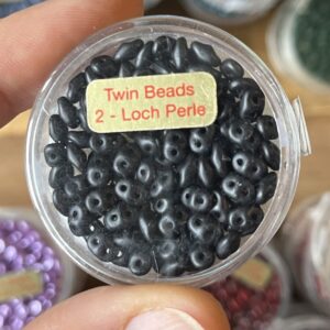 Twin Bead / 2 - Loch Perle dunkelgrau