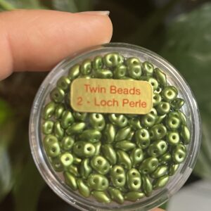 Twin Bead / 2 - Loch Perle oliv