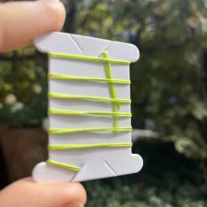 1 Meter Flechtschnur mit präparierten Spitzen 0,5 mm  - apfelgrün