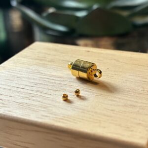 Magnetverschluss mit Quetschperlen goldfarben 13x6mm