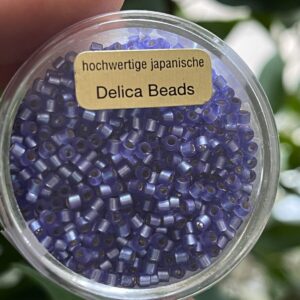 hochwertige japanische Delica Beads 2,2 mm violett silbereinzug